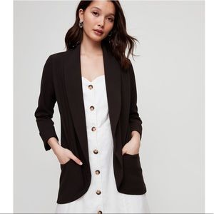Black Wilfred Crepe Blazer (Aritzia)